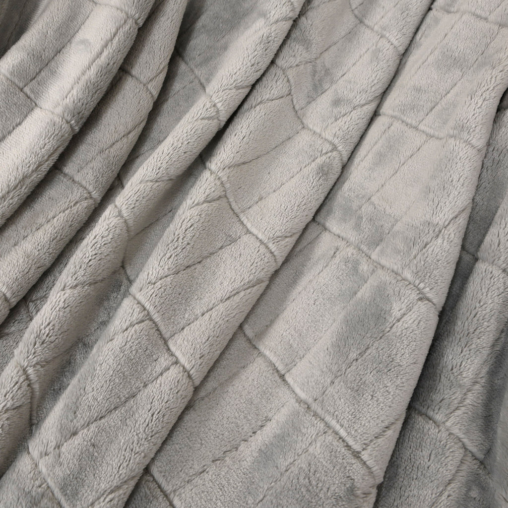 Life Comfort Recycled Brick Jacquard Blanket, Grey 90” x 90” close up