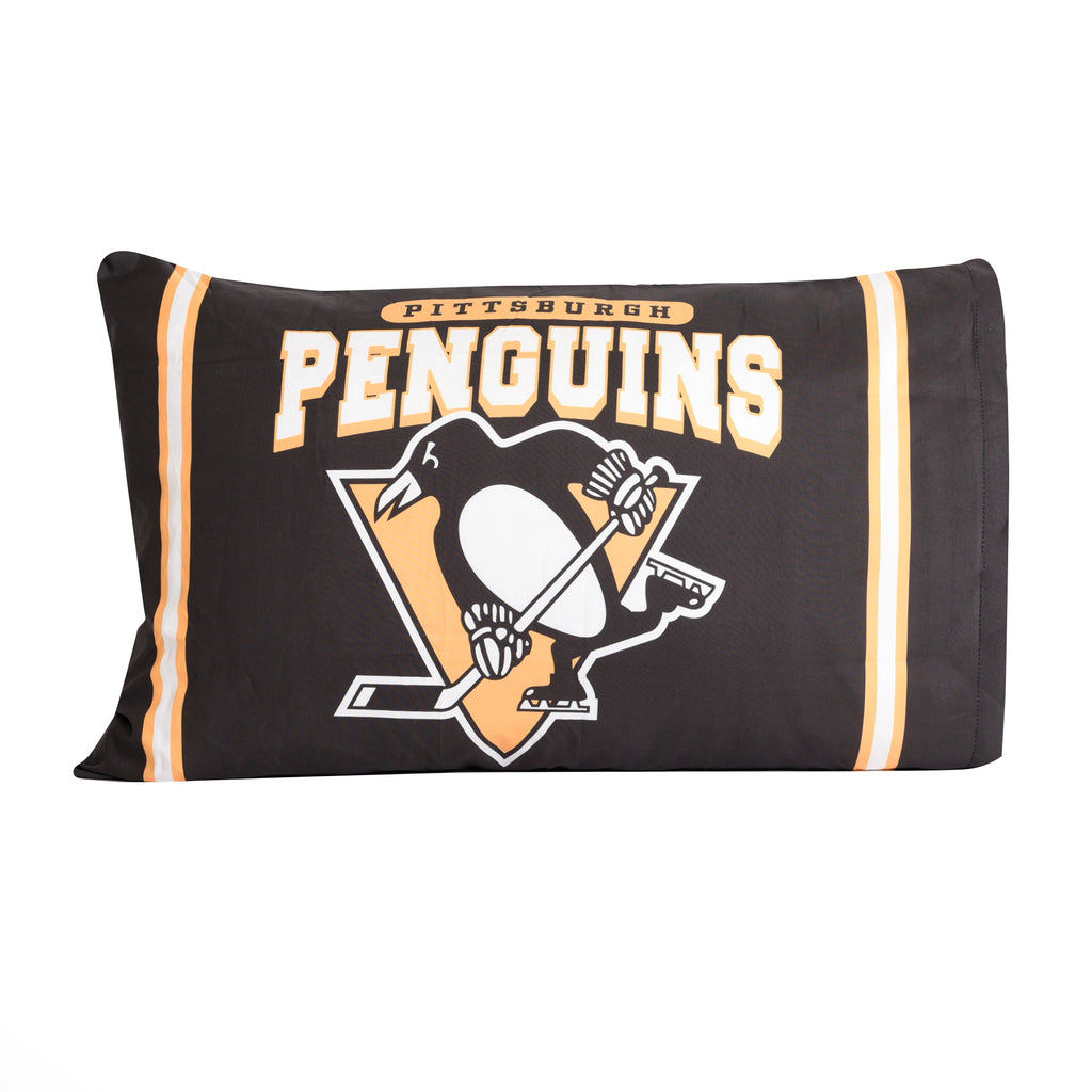 NHL Pittsburgh Penguins 2-Piece Pillowcase, 20" x 30" flat lay front