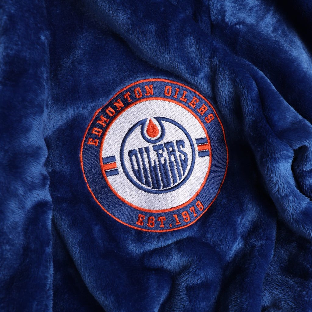 NHL Edmonton Oilers Men's Robe crest