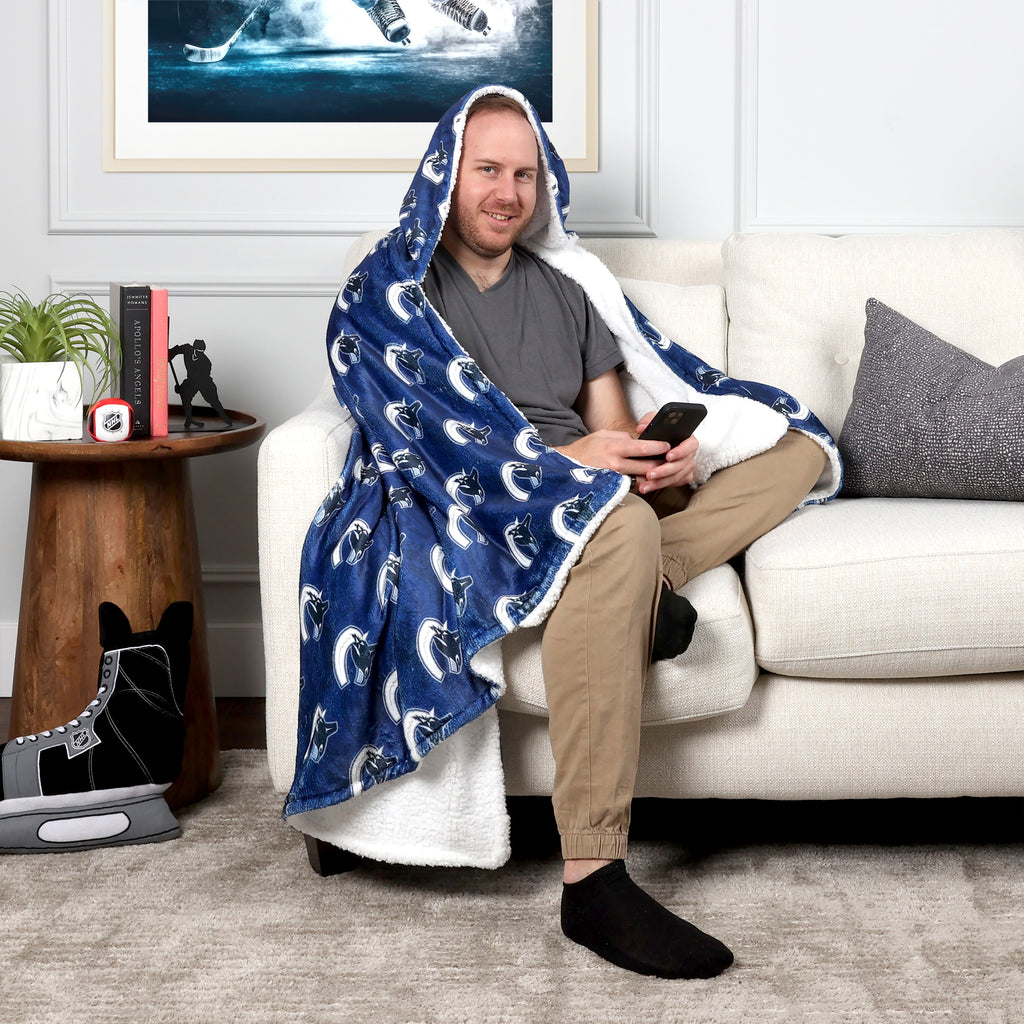 NHL Vancouver Canucks Hooded Throw on model