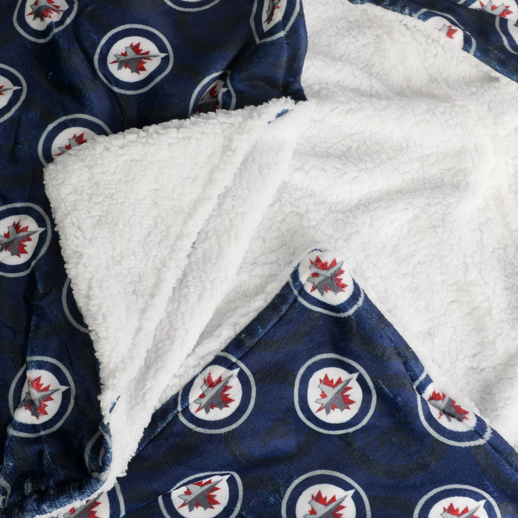 NHL Winnipeg Jets Hooded Throw close up