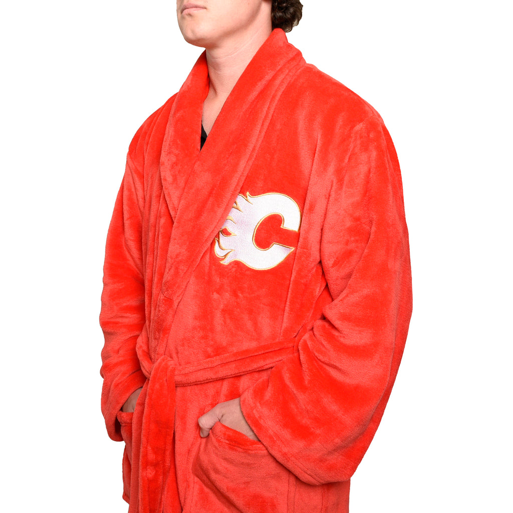 NHL Calgary Flames Men's Robe close up